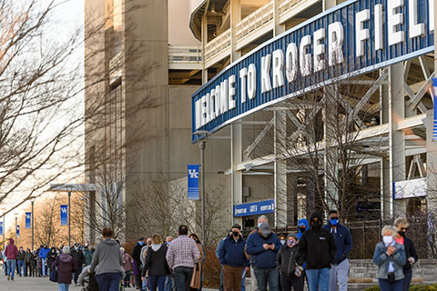 Community members file into Kroger Field for UK HealthCare's COVID-19 vaccination clinic.